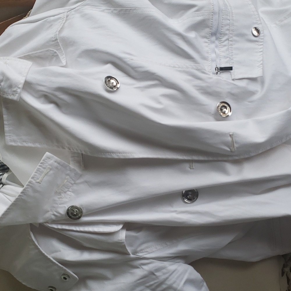 White Laundry by Shelli Segal coat